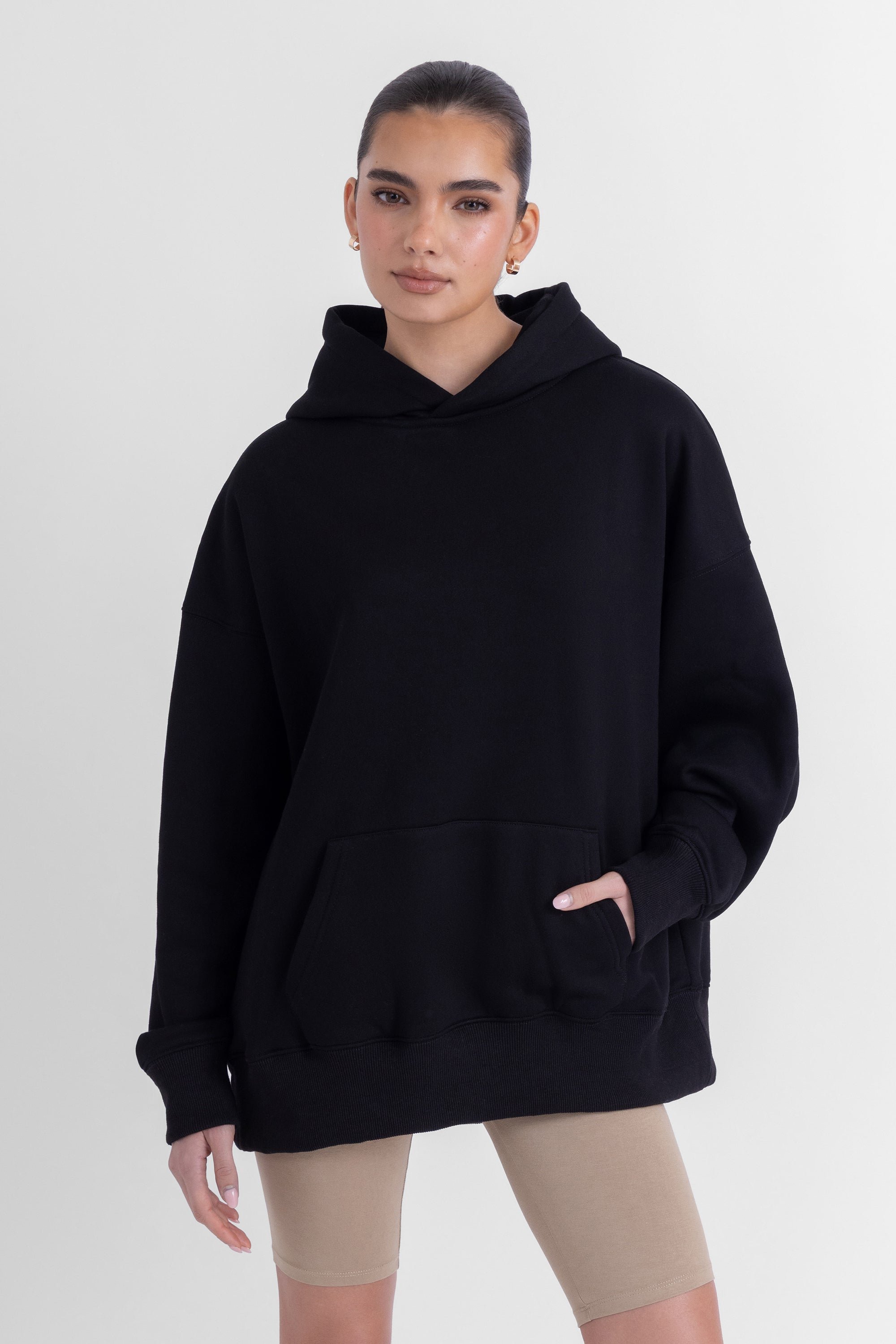 The Oversized Hoodie - Black